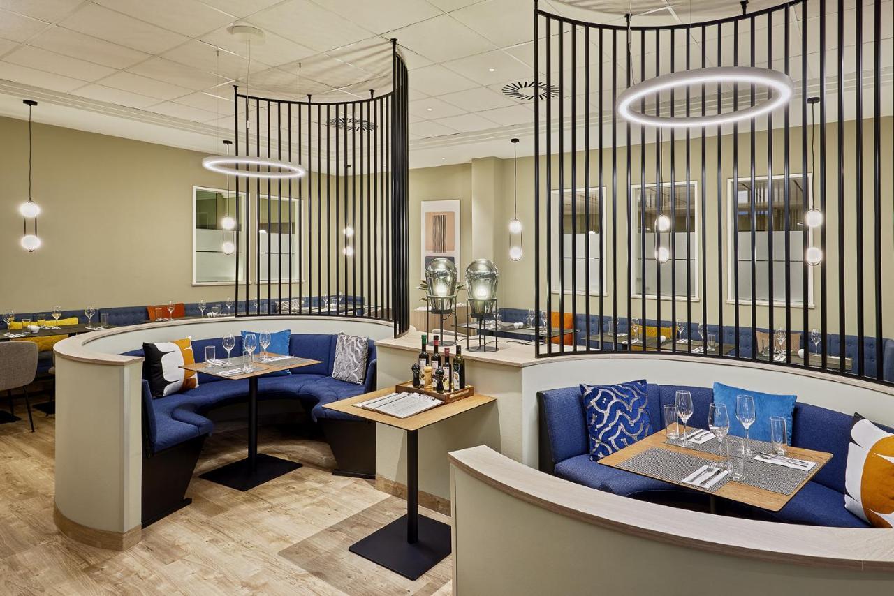 Courtyard By Marriott